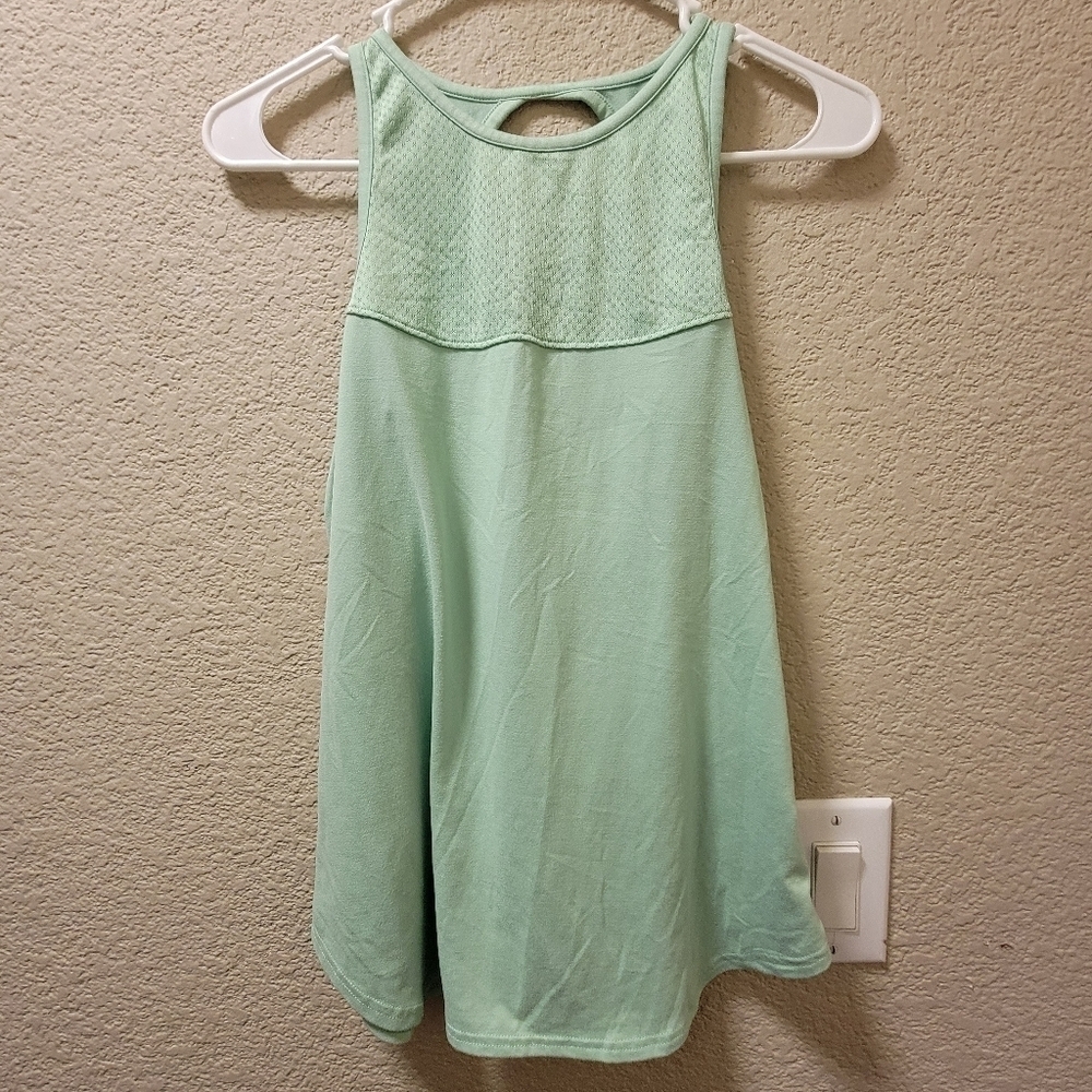 Reebok tank
